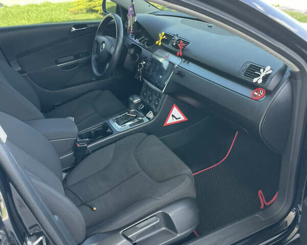 Черный Фольксваген Пассат, объемом двигателя 1.98 л и пробегом 208 тыс. км за 6700 $, фото 21 на Automoto.ua