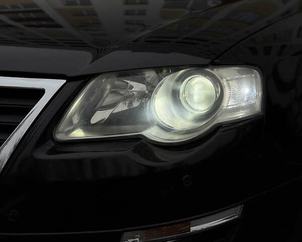 Черный Фольксваген Пассат, объемом двигателя 1.98 л и пробегом 208 тыс. км за 6200 $, фото 13 на Automoto.ua