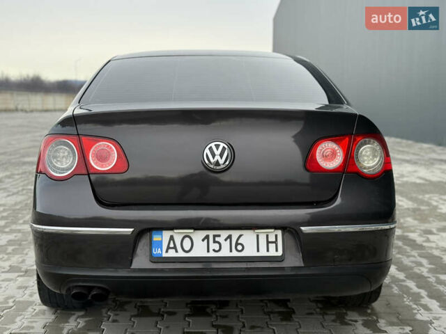Чорний Фольксваген Пассат, об'ємом двигуна 2 л та пробігом 390 тис. км за 5599 $, фото 9 на Automoto.ua