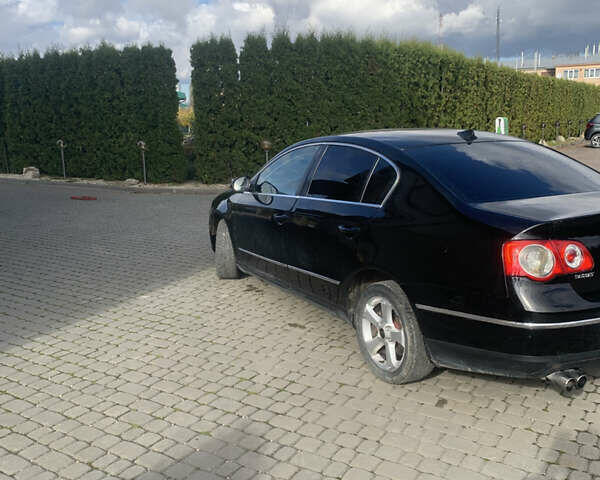 Фольксваген Пассат 2006 в Дунаевцах на Automoto.ua Черный Фольксваген Пассат, объемом двигателя 1.97 л и пробегом 267 тыс. км за 4800 $, фото 11 на Automoto.ua