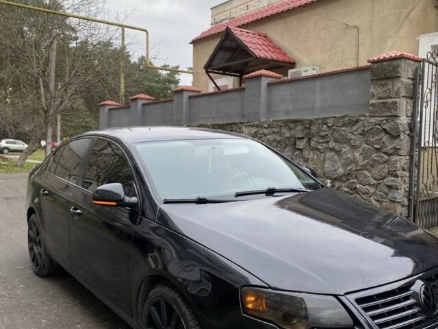 Черный Фольксваген Пассат, объемом двигателя 1.9 л и пробегом 370 тыс. км за 5199 $, фото 6 на Automoto.ua