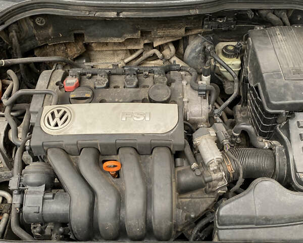 Черный Фольксваген Пассат, объемом двигателя 2 л и пробегом 313 тыс. км за 5200 $, фото 22 на Automoto.ua