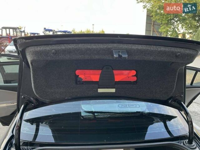 Чорний Фольксваген Пассат, об'ємом двигуна 1.98 л та пробігом 221 тис. км за 6500 $, фото 26 на Automoto.ua