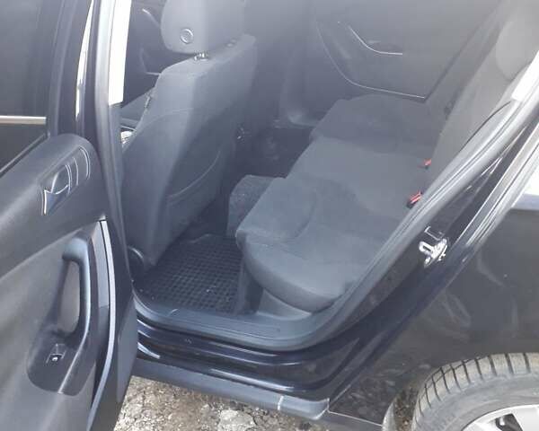 Черный Фольксваген Пассат, объемом двигателя 1.9 л и пробегом 500 тыс. км за 5500 $, фото 2 на Automoto.ua