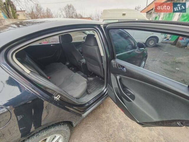 Чорний Фольксваген Пассат, об'ємом двигуна 2 л та пробігом 112 тис. км за 6950 $, фото 35 на Automoto.ua