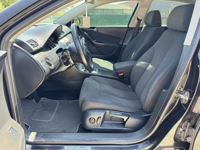 Черный Фольксваген Пассат, объемом двигателя 2 л и пробегом 251 тыс. км за 4800 $, фото 17 на Automoto.ua