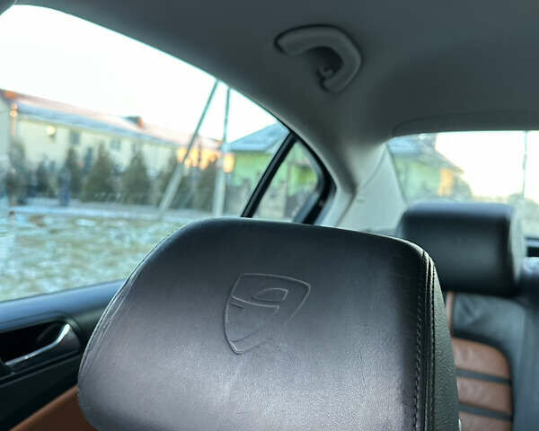 Черный Фольксваген Пассат, объемом двигателя 1.97 л и пробегом 304 тыс. км за 4999 $, фото 25 на Automoto.ua