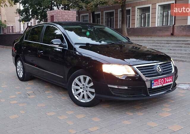 Черный Фольксваген Пассат, объемом двигателя 0 л и пробегом 186 тыс. км за 7777 $, фото 56 на Automoto.ua