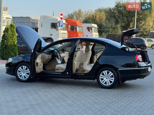 Черный Фольксваген Пассат, объемом двигателя 1.98 л и пробегом 258 тыс. км за 7350 $, фото 19 на Automoto.ua