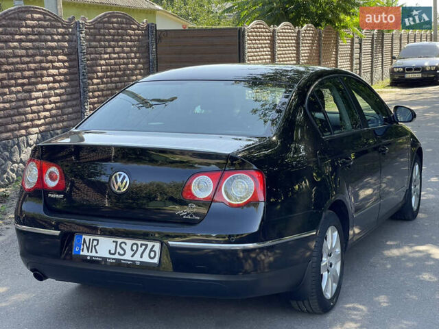 Чорний Фольксваген Пассат, об'ємом двигуна 1.6 л та пробігом 180 тис. км за 7500 $, фото 50 на Automoto.ua