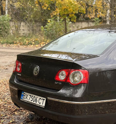 Чорний Фольксваген Пассат, об'ємом двигуна 1.97 л та пробігом 307 тис. км за 6600 $, фото 5 на Automoto.ua