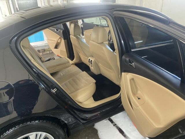 Черный Фольксваген Пассат, объемом двигателя 2 л и пробегом 250 тыс. км за 6100 $, фото 9 на Automoto.ua