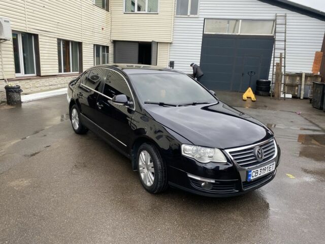 Черный Фольксваген Пассат, объемом двигателя 2 л и пробегом 250 тыс. км за 6100 $, фото 1 на Automoto.ua