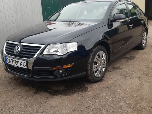 Чорний Фольксваген Пассат, об'ємом двигуна 1.6 л та пробігом 228 тис. км за 7200 $, фото 1 на Automoto.ua
