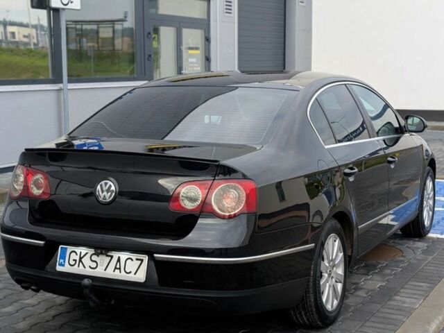 Черный Фольксваген Пассат, объемом двигателя 1.9 л и пробегом 298 тыс. км за 2200 $, фото 2 на Automoto.ua