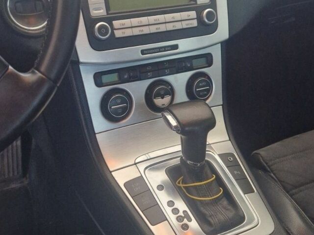 Чорний Фольксваген Пассат, об'ємом двигуна 2 л та пробігом 269 тис. км за 6500 $, фото 5 на Automoto.ua