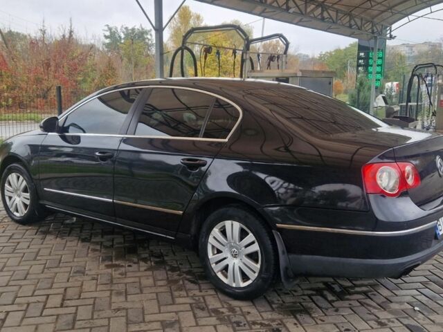 Чорний Фольксваген Пассат, об'ємом двигуна 2 л та пробігом 269 тис. км за 6500 $, фото 2 на Automoto.ua