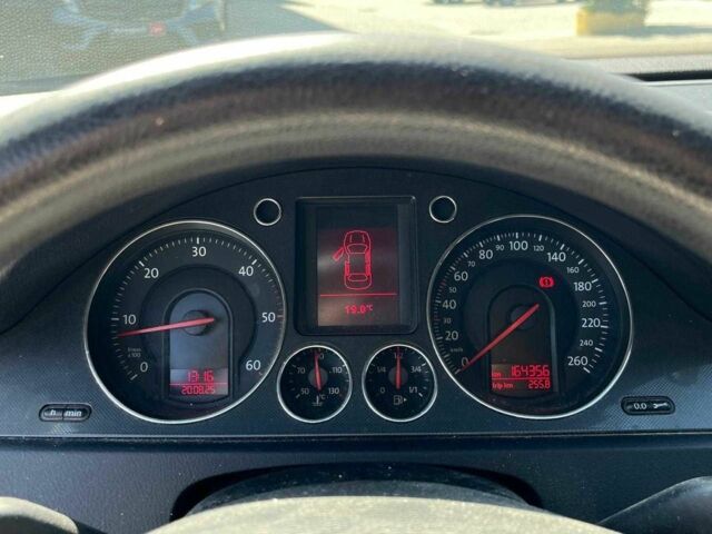 Чорний Фольксваген Пассат, об'ємом двигуна 2 л та пробігом 164 тис. км за 5790 $, фото 16 на Automoto.ua