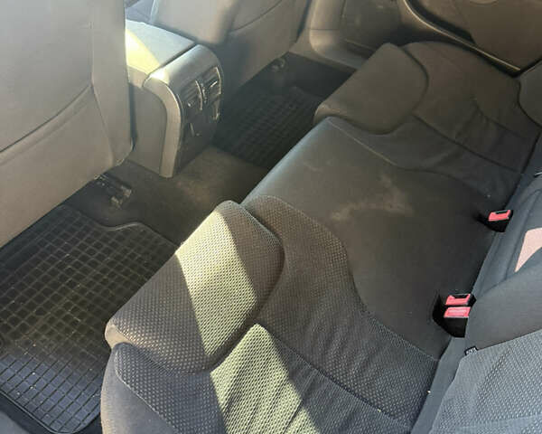 Черный Фольксваген Пассат, объемом двигателя 1.97 л и пробегом 326 тыс. км за 5500 $, фото 10 на Automoto.ua