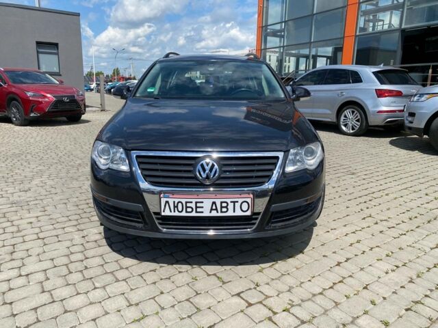 Черный Фольксваген Пассат, объемом двигателя 1.6 л и пробегом 285 тыс. км за 6500 $, фото 1 на Automoto.ua