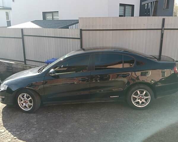 Чорний Фольксваген Пассат, об'ємом двигуна 1.97 л та пробігом 205 тис. км за 7200 $, фото 6 на Automoto.ua