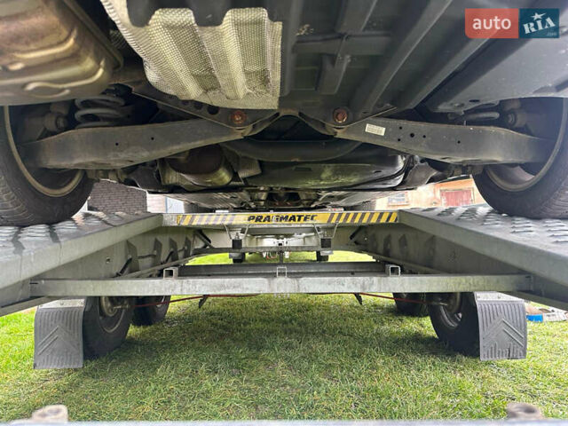 Чорний Фольксваген Пассат, об'ємом двигуна 1.6 л та пробігом 208 тис. км за 6490 $, фото 16 на Automoto.ua