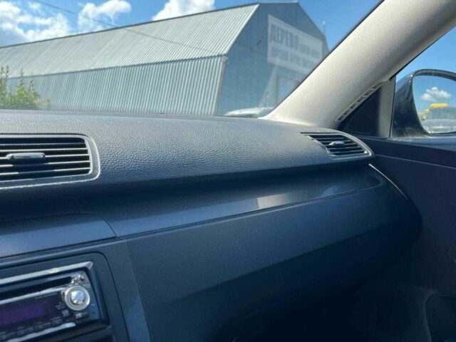 Чорний Фольксваген Пассат, об'ємом двигуна 2 л та пробігом 164 тис. км за 5790 $, фото 21 на Automoto.ua