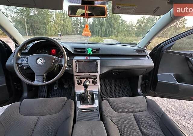 Фольксваген Пассат 2007 в Ахтырке на Automoto.ua Черный Фольксваген Пассат, объемом двигателя 1.97 л и пробегом 254 тыс. км за 6300 $, фото 8 на Automoto.ua