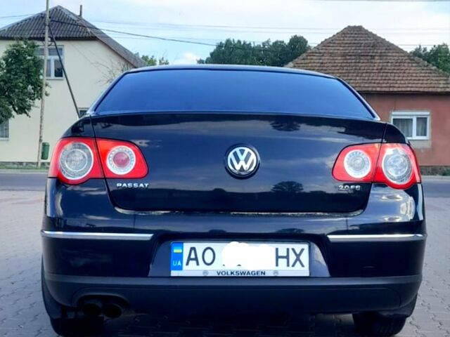Чорний Фольксваген Пассат, об'ємом двигуна 2 л та пробігом 334 тис. км за 5100 $, фото 4 на Automoto.ua