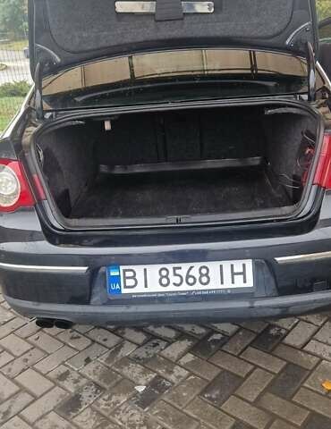 Чорний Фольксваген Пассат, об'ємом двигуна 2 л та пробігом 269 тис. км за 6500 $, фото 7 на Automoto.ua