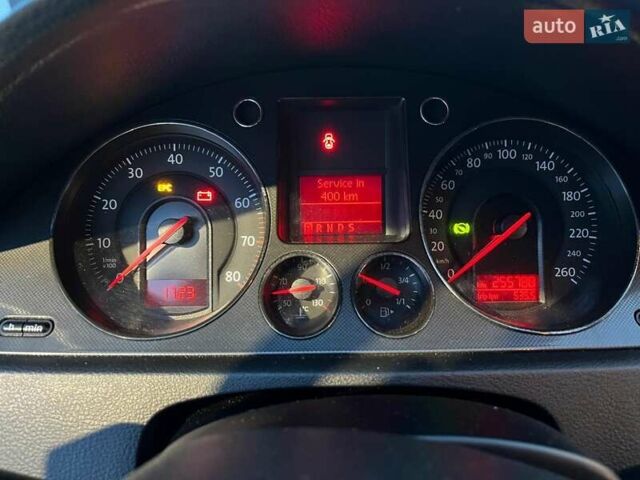 Черный Фольксваген Пассат, объемом двигателя 1.98 л и пробегом 255 тыс. км за 6500 $, фото 6 на Automoto.ua