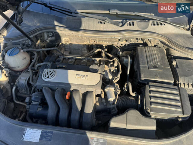 Черный Фольксваген Пассат, объемом двигателя 1.98 л и пробегом 354 тыс. км за 6200 $, фото 13 на Automoto.ua