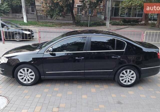 Черный Фольксваген Пассат, объемом двигателя 0 л и пробегом 186 тыс. км за 7777 $, фото 15 на Automoto.ua