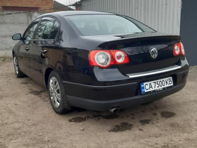 Чорний Фольксваген Пассат, об'ємом двигуна 1.6 л та пробігом 228 тис. км за 7200 $, фото 2 на Automoto.ua