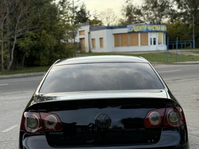 Черный Фольксваген Пассат, объемом двигателя 1.9 л и пробегом 360 тыс. км за 6100 $, фото 7 на Automoto.ua