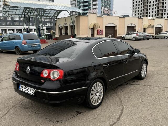 Черный Фольксваген Пассат, объемом двигателя 2 л и пробегом 200 тыс. км за 3199 $, фото 4 на Automoto.ua
