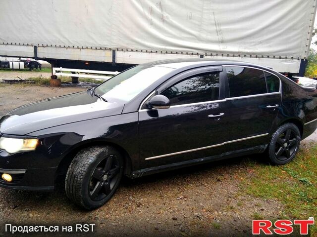 Черный Фольксваген Пассат, объемом двигателя 2 л и пробегом 350 тыс. км за 4200 $, фото 5 на Automoto.ua