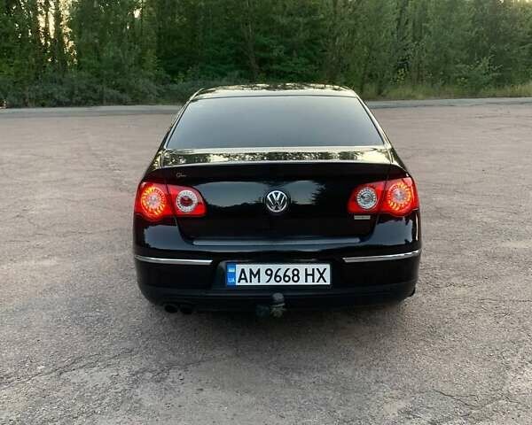 Черный Фольксваген Пассат, объемом двигателя 1.97 л и пробегом 254 тыс. км за 8000 $, фото 4 на Automoto.ua