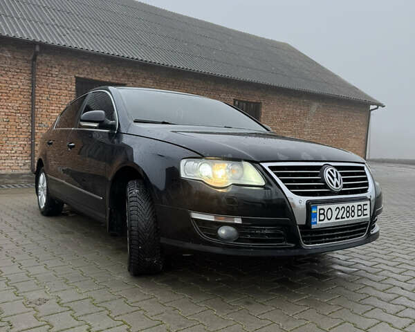 Черный Фольксваген Пассат, объемом двигателя 1.98 л и пробегом 210 тыс. км за 6600 $, фото 2 на Automoto.ua