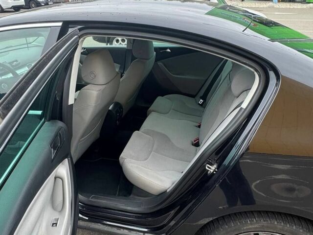 Черный Фольксваген Пассат, объемом двигателя 2 л и пробегом 400 тыс. км за 6300 $, фото 6 на Automoto.ua