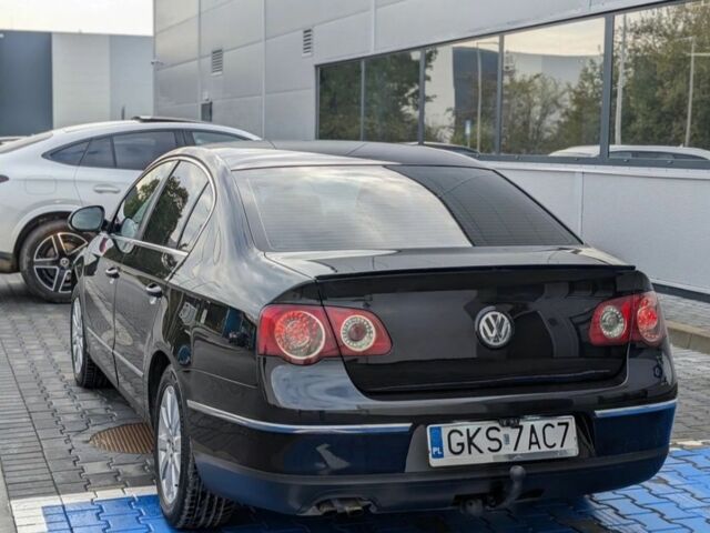 Черный Фольксваген Пассат, объемом двигателя 1.9 л и пробегом 298 тыс. км за 2200 $, фото 4 на Automoto.ua