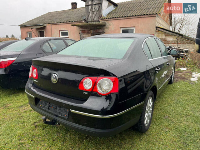 Чорний Фольксваген Пассат, об'ємом двигуна 1.6 л та пробігом 208 тис. км за 6490 $, фото 5 на Automoto.ua