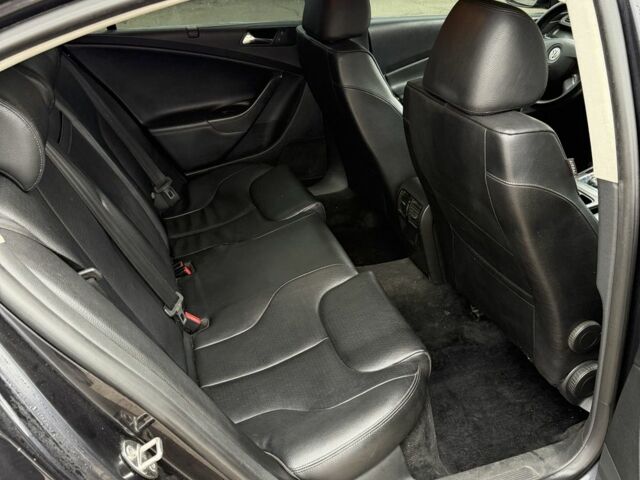 Черный Фольксваген Пассат, объемом двигателя 2 л и пробегом 200 тыс. км за 3199 $, фото 13 на Automoto.ua