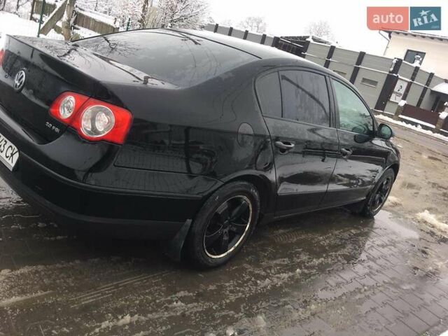 Черный Фольксваген Пассат, объемом двигателя 2 л и пробегом 201 тыс. км за 6500 $, фото 1 на Automoto.ua