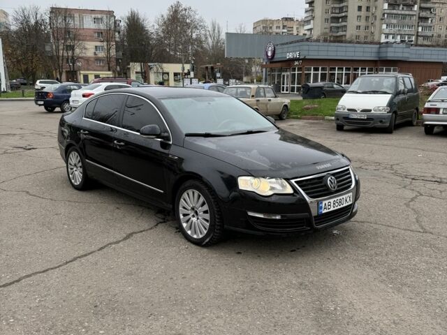 Черный Фольксваген Пассат, объемом двигателя 2 л и пробегом 200 тыс. км за 3199 $, фото 2 на Automoto.ua