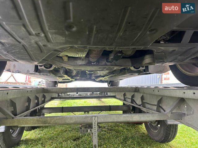 Чорний Фольксваген Пассат, об'ємом двигуна 1.6 л та пробігом 208 тис. км за 6490 $, фото 17 на Automoto.ua