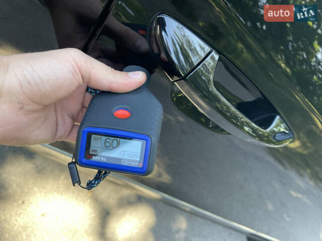Чорний Фольксваген Пассат, об'ємом двигуна 1.6 л та пробігом 180 тис. км за 7500 $, фото 159 на Automoto.ua