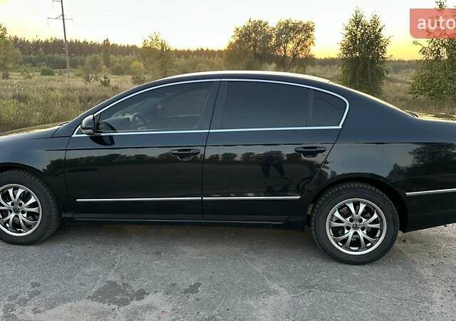 Фольксваген Пассат 2007 в Ахтырке на Automoto.ua Черный Фольксваген Пассат, объемом двигателя 1.97 л и пробегом 254 тыс. км за 6300 $, фото 4 на Automoto.ua