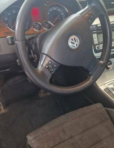 Чорний Фольксваген Пассат, об'ємом двигуна 2 л та пробігом 269 тис. км за 6500 $, фото 10 на Automoto.ua