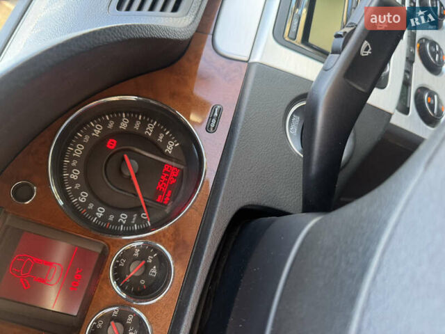 Черный Фольксваген Пассат, объемом двигателя 1.98 л и пробегом 354 тыс. км за 6200 $, фото 9 на Automoto.ua